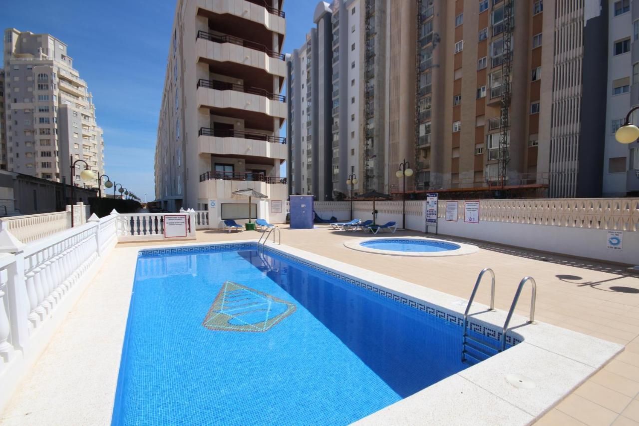 Topacio Penthouse 17b - Costa Carpediem *